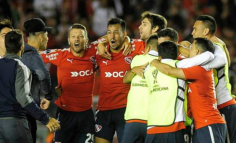 Independiente venció a Libertad y vuelve a una final sudamericana