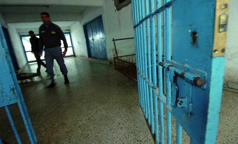 Prisión preventiva a un hombre por amenazar a su ex pareja desde la cárcel de Las Flores