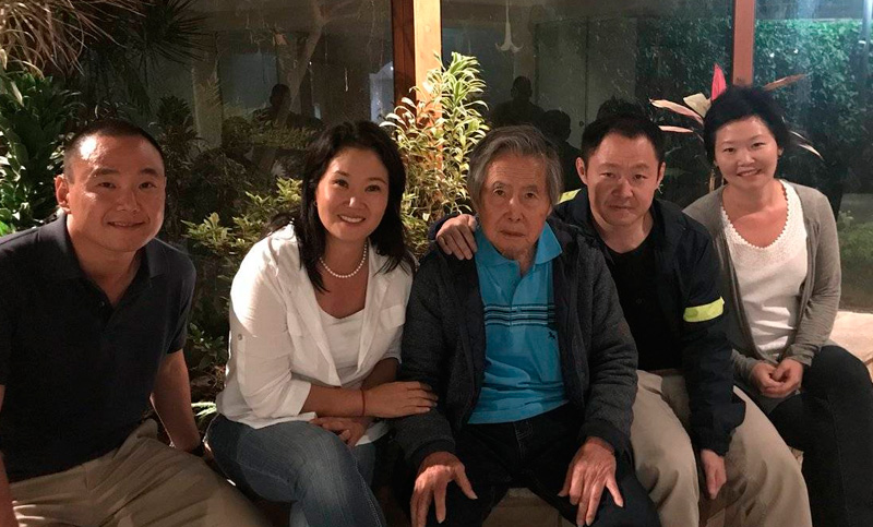 Fujimori pasó su primera noche en libertad en una lujosa mansión