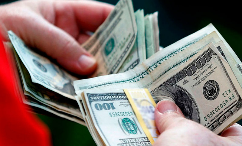 El dólar alcanzó un nuevo récord y llegó a tocar los $20,50