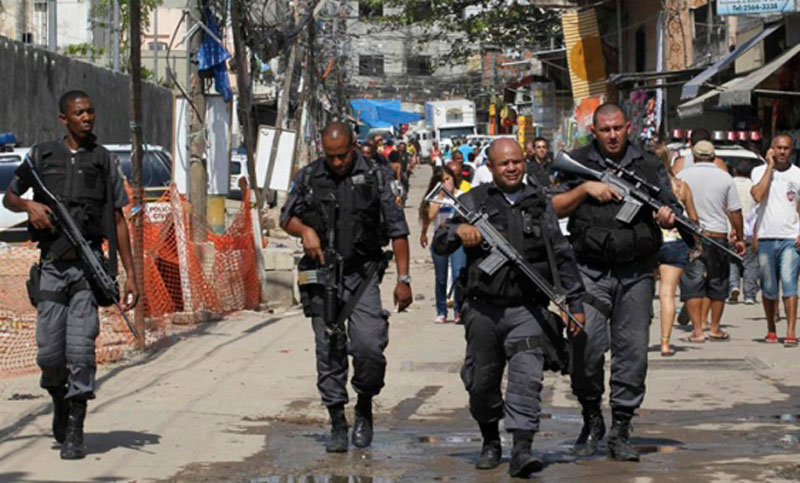 Temer ordena la intervención del ejército contra la inseguridad en Rio de Janeiro