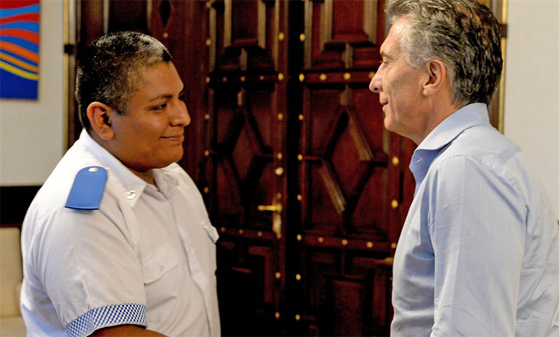 Luis Chocobar mintió y dejó en off side a Mauricio Macri