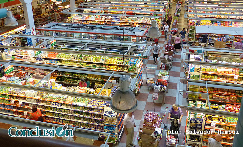 Supermercadistas se dicen “alarmados” porque la rebaja del IVA no llegará a los consumidores