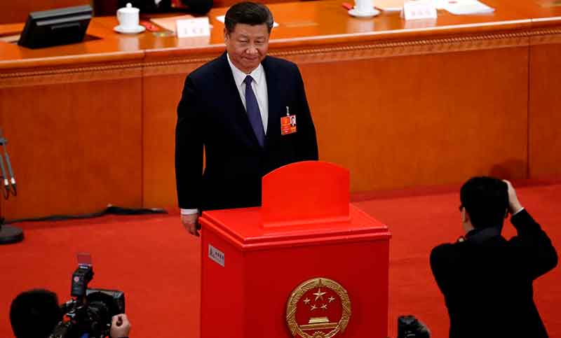 China extiende indefinidamente la presidencia de Xi Jinping