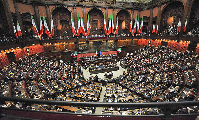 Las fuerzas políticas más votadas en Italia mantienen contacto para formar el nuevo gobierno