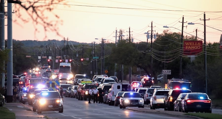 El atacante de Austin se inmoló pero advierten que podría haber dejado más bombas