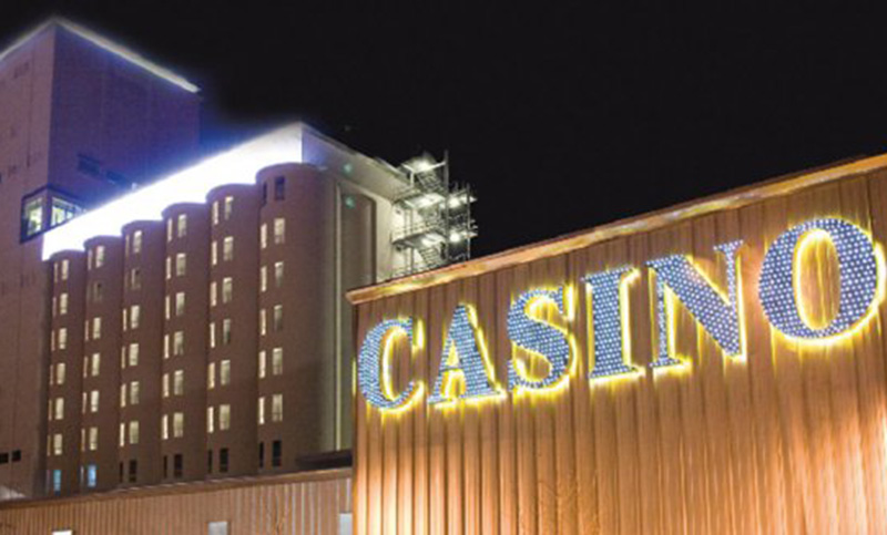 Despidieron a 28 empleados del Casino de Santa Fe por la suba de una tasa
