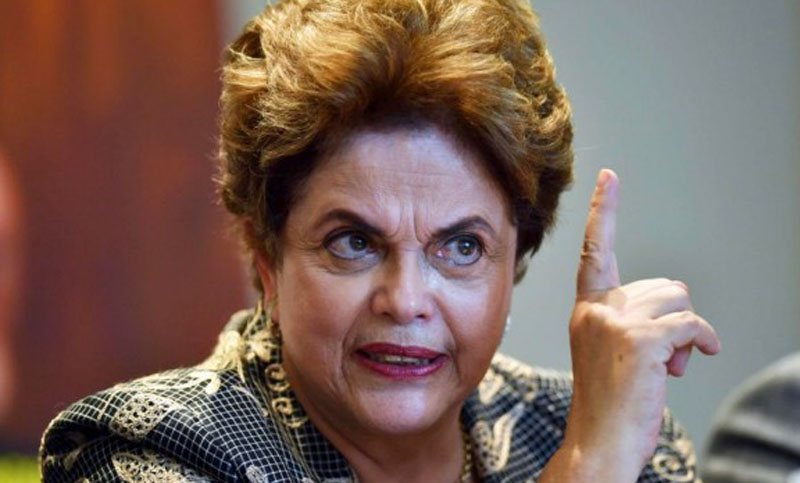 Dilma: «No retiraremos la candidatura de Lula, lucharemos por ella»