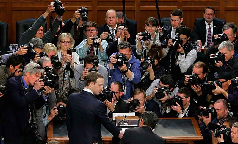 El pedido de disculpas de Zuckerberg «no es suficiente», según autoridades europeas