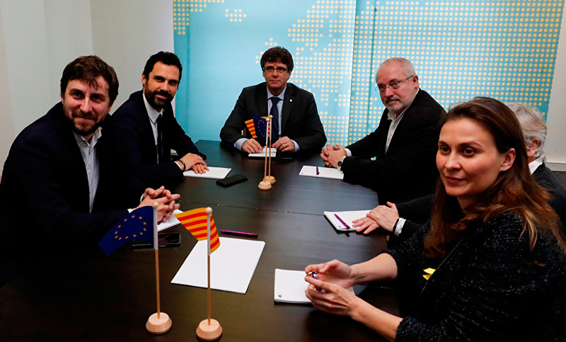 Bélgica rechaza entregar a los políticos catalanes