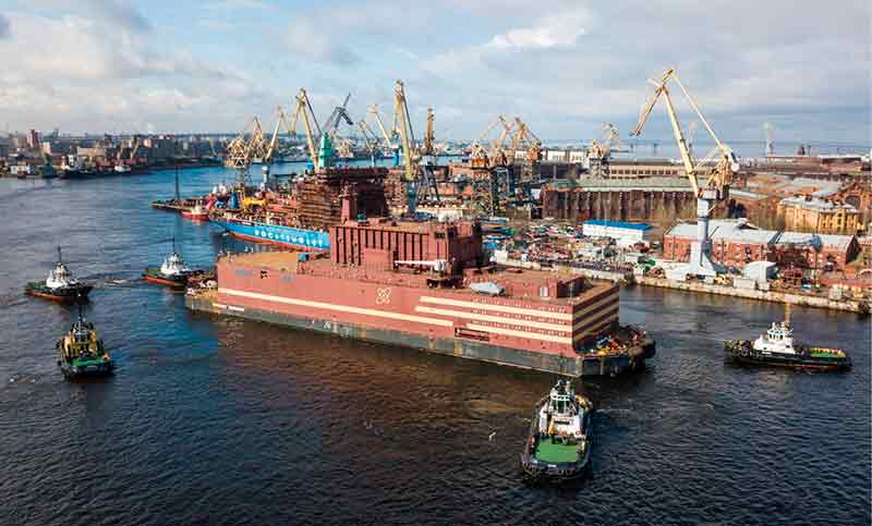 Rusia presenta la primera central nuclear flotante del mundo