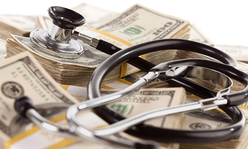 La suba del dólar y su impacto en el sistema sanitario