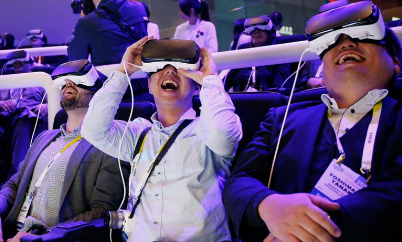 Una cadena de cines japonesa exhibirá películas en realidad virtual