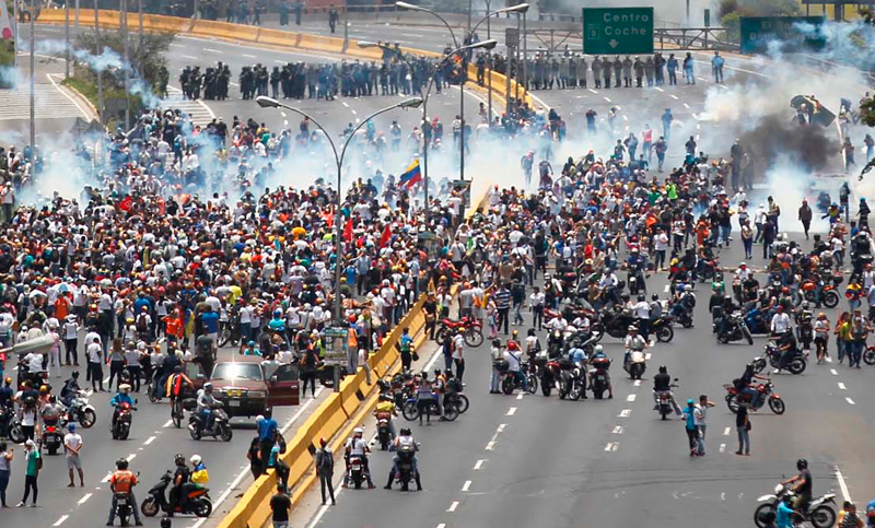 Una ONG venezolana denuncia 750 arrestos en protestas durante 2018
