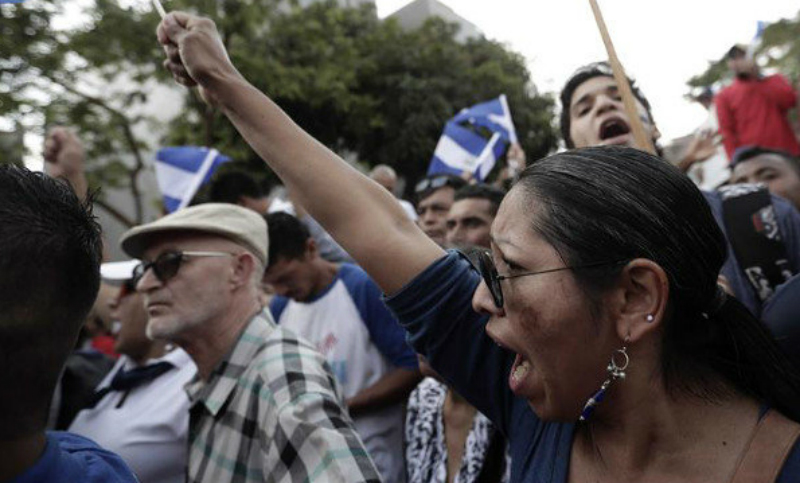 Nicaragua intenta el diálogo con ciudades militarizadas