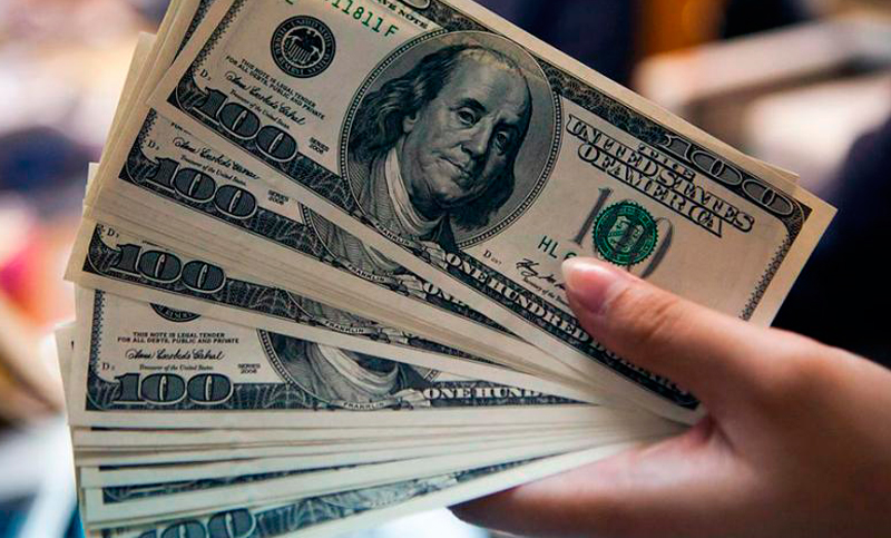 El dólar revierte el alza inicial y cotiza a $ 43 en el Banco Nación