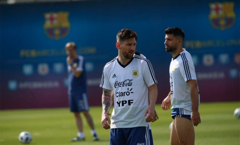 La selección argentina tuvo su primera práctica en Barcelona