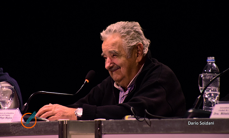 Mujica y una visita para “ahondar en el pensamiento revolucionario al servicio del tiempo que nos toca”