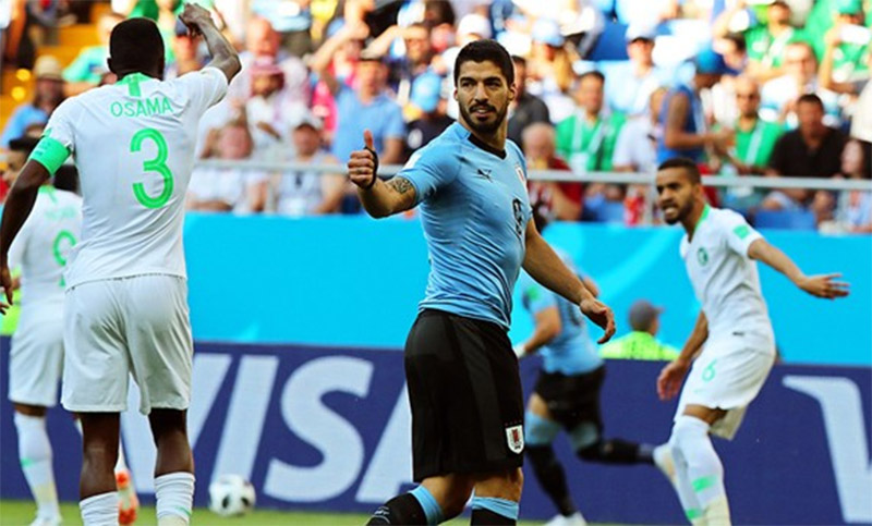 Uruguay venció a Arabia Saudita por 1 a 0 y pasó a octavos de final