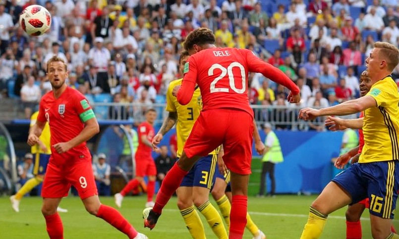 Inglaterra con dos cabezazos superó a Suecia y se clasificó a semis
