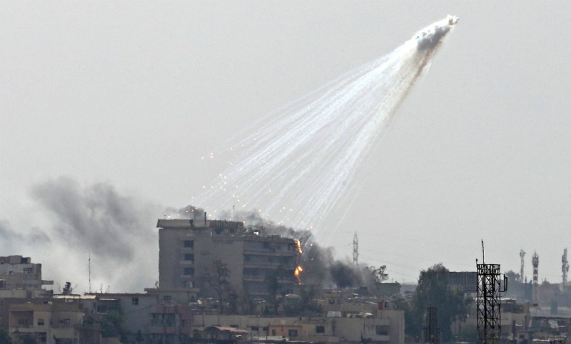 Rusia acusa a Estados Unidos de atacar una ciudad con bombas de fósforo