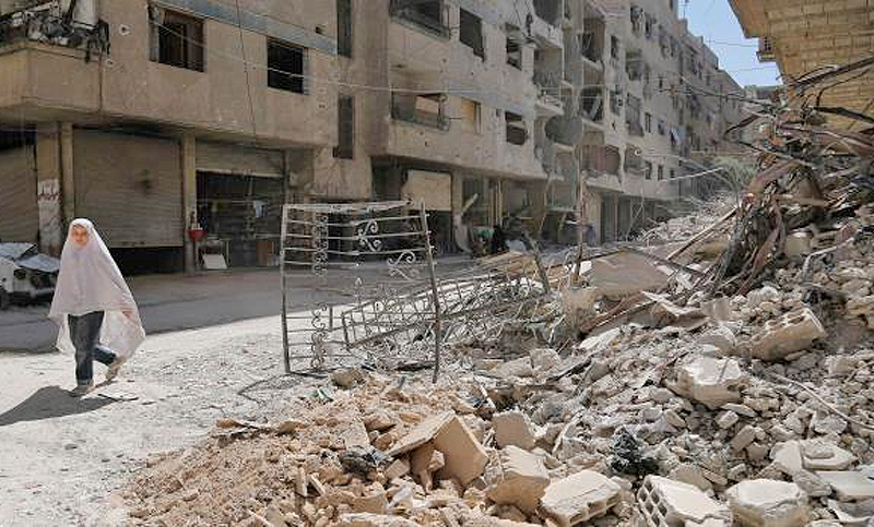 Fueron restaurados los suministros de electricidad y agua en un suburbio de Damasco