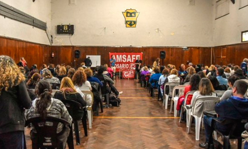 Amsafe Rosario moviliza el próximo jueves y desobligarán a los alumnos