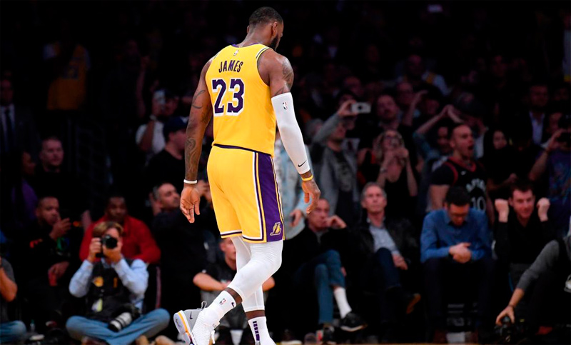 Los Ángeles Lakers de LeBron no levantan cabeza y siguen sin ganar