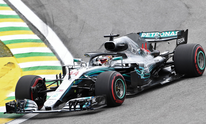 El campeón Hamilton ganó el Gran Premio de Brasil
