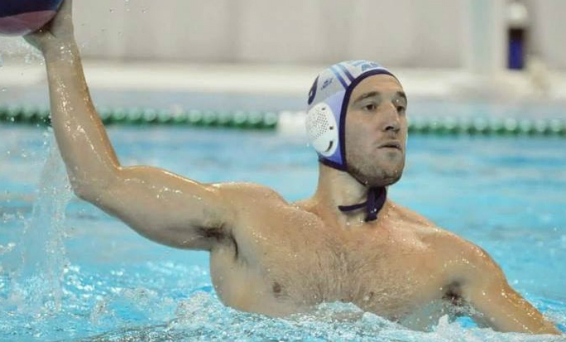 Iván Carabantes: un apasionado del waterpolo en el juego y la difusión del deporte