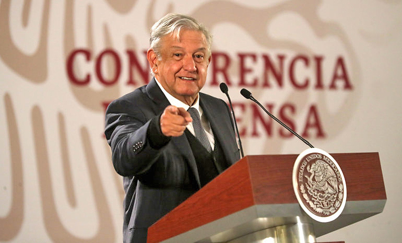 López Obrador tomó en sus manos la agenda que antes imponían los medios de la élite mexicana