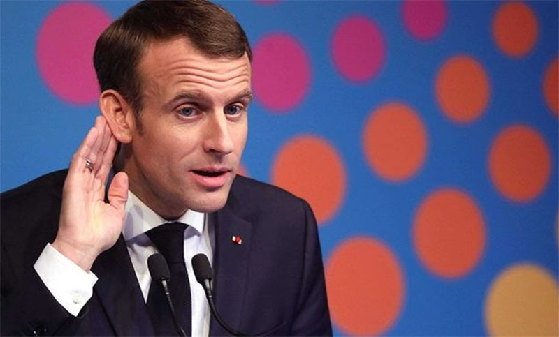 ¿Con quién está en deuda Emmanuel Macron?