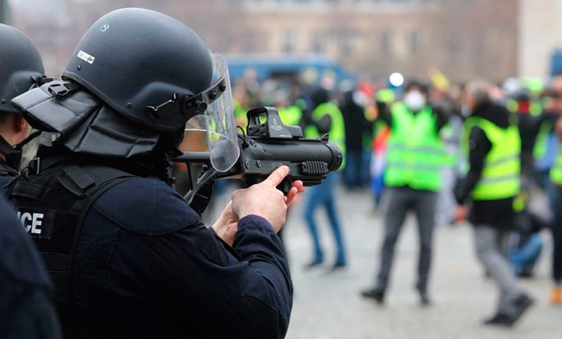 El periodista arrestado en París volverá a cubrir la protesta de los “chalecos amarillos”