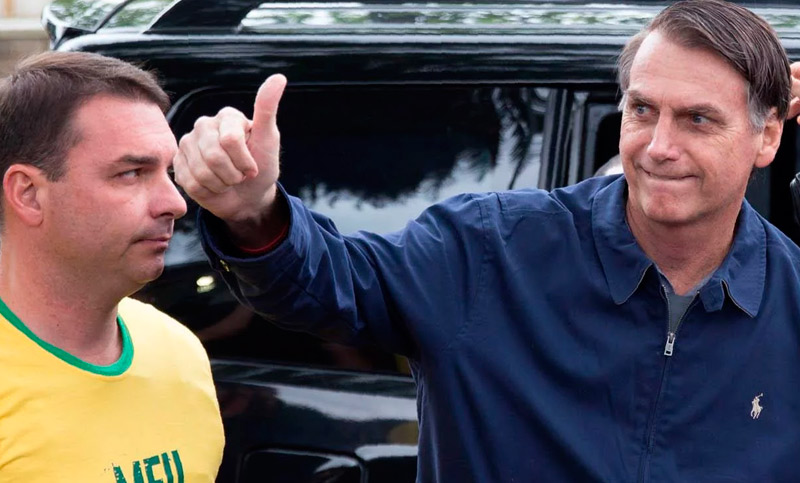 La cuenta bancaria del hijo de Jair Bolsonaro desnuda la corrupción de la familia presidencial