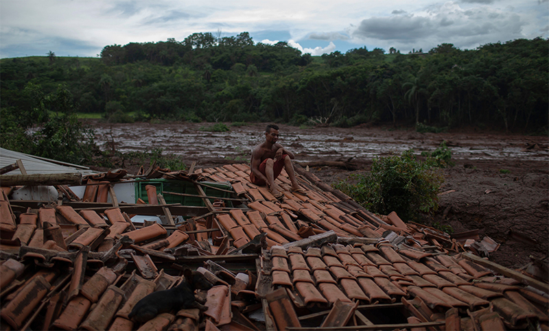 Ya suman 37 muertos y casi 300 desaparecidos en Brasil y se teme otra catástrofe