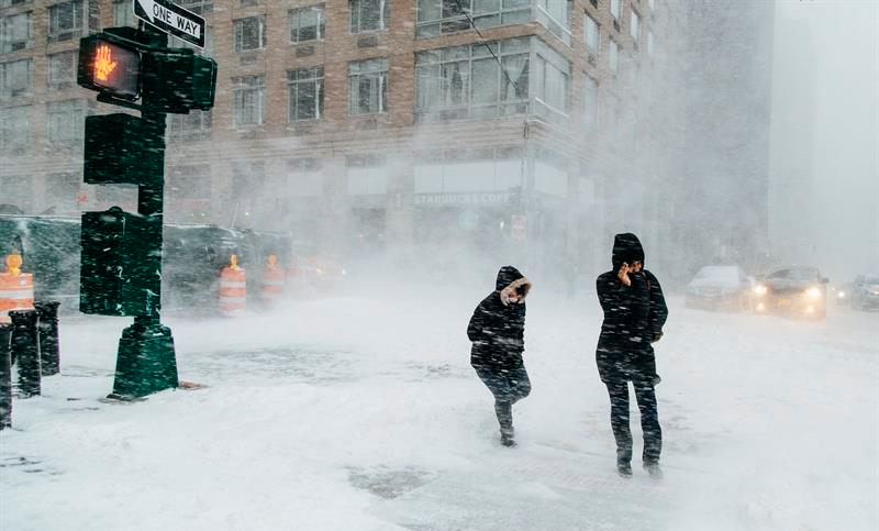 Se congela Estados Unidos: ola polar, peligro de muerte y frío extremo a -50º