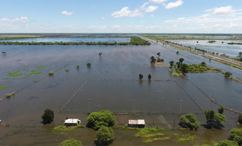Santa Fe: más de 200 evacuados por las inundaciones y 300 mil hectáreas bajo el agua