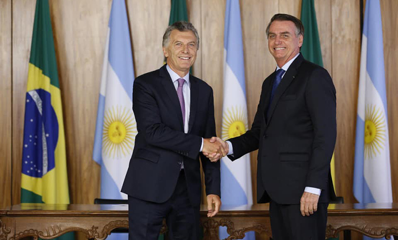 Bolsonaro visitará Argentina para reunirse con Macri