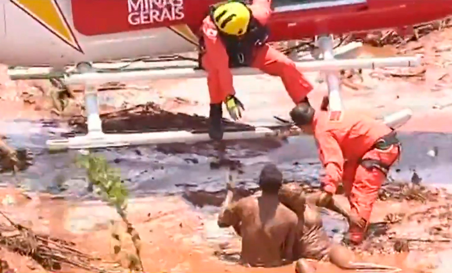 La ruptura de un dique minero en Brasil arrasó con un pueblo y dejó «varios» muertos