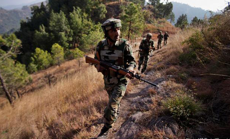 Bombardeo de la India contra Yihadistas en Pakistán agudiza la tensión entre ambos países