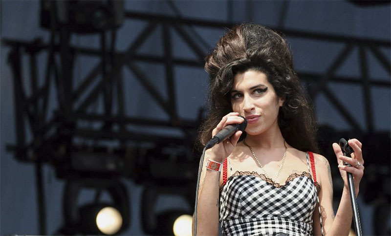 A ocho años de su muerte, lanzaron una grabación inédita de Amy Winehouse