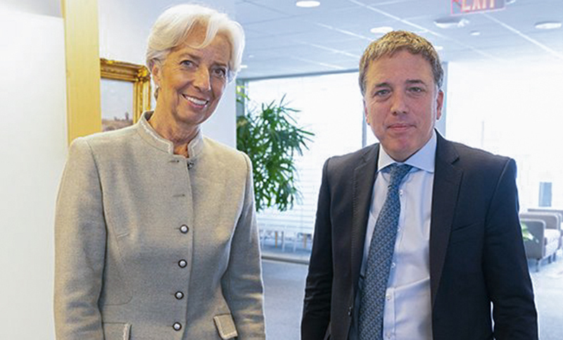 Dujovne se reunió con la jefa del FMI y ahora el gobierno espera un nuevo desembolso