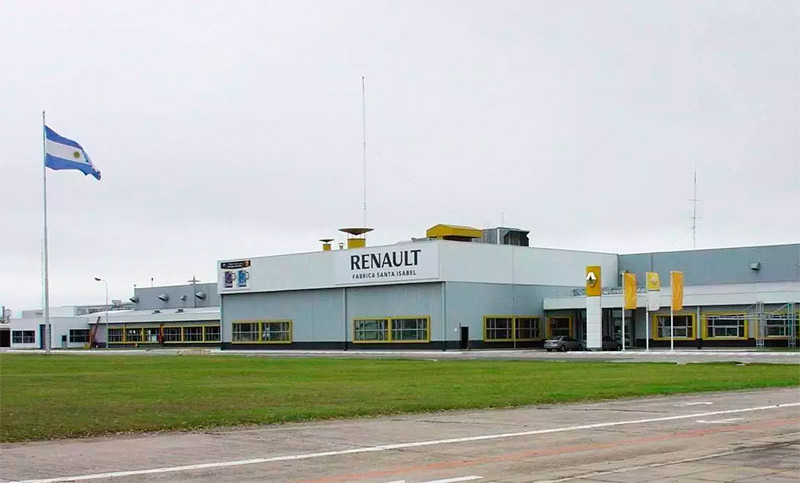 Por la crisis, Renault suspende a 1500 operarios y paraliza su producción