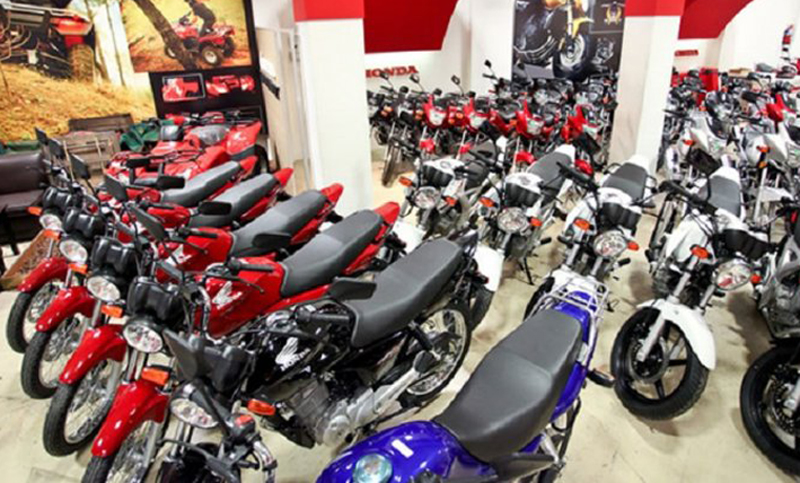 El patentamiento de motos cayó un 54% en marzo
