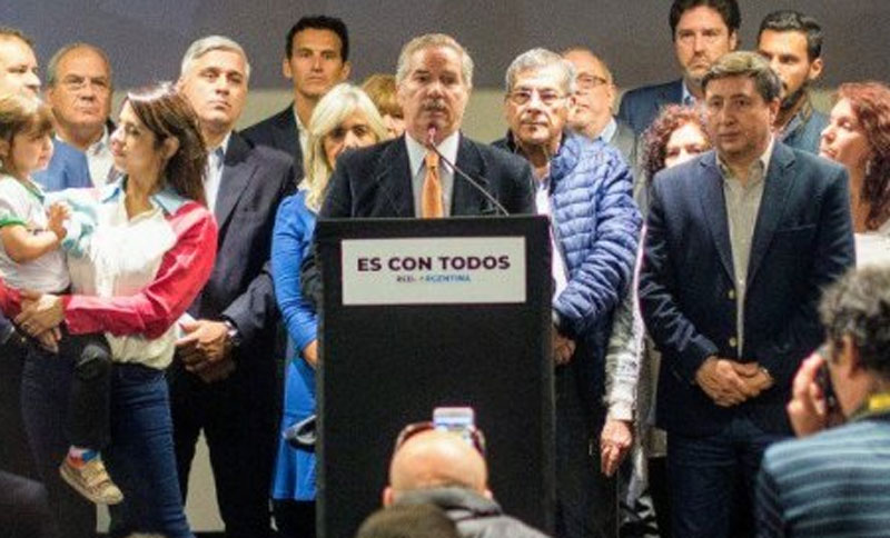 Felipe Solá presentó su frente electoral para las PASO
