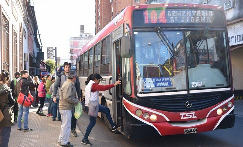 Corrientes: no funcionará el transporte público por falta de acuerdo paritario