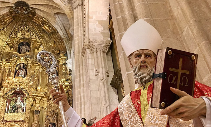 La iglesia católica celebra hoy el día de San Dionisio, el obispo de Corinto