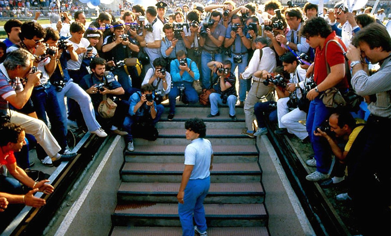 La vida de película de Maradona, entre la gloria y el abismo, en Cannes