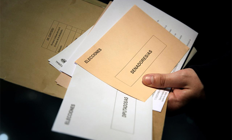 Argentinos en el exterior: la Cámara Nacional Electoral definirá si será posible o no el voto postal