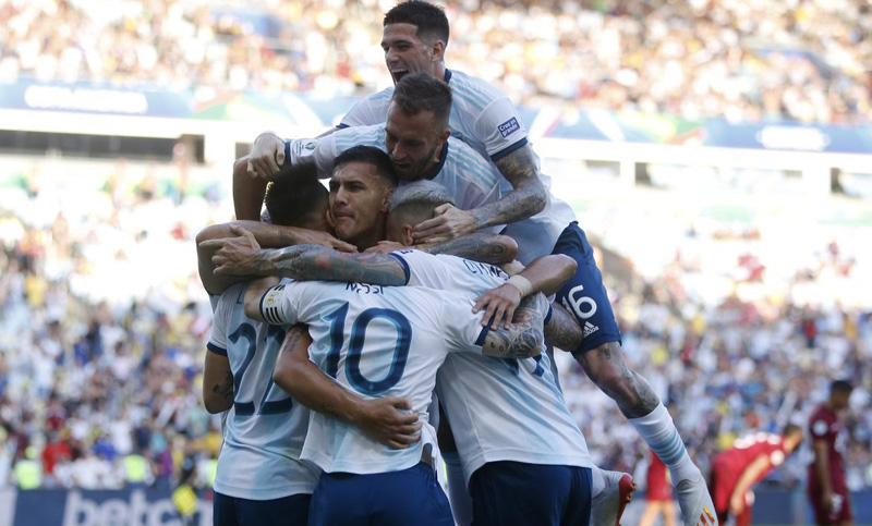 Argentina eliminó a Venezuela, clasificó a semis y se enfrentará a Brasil